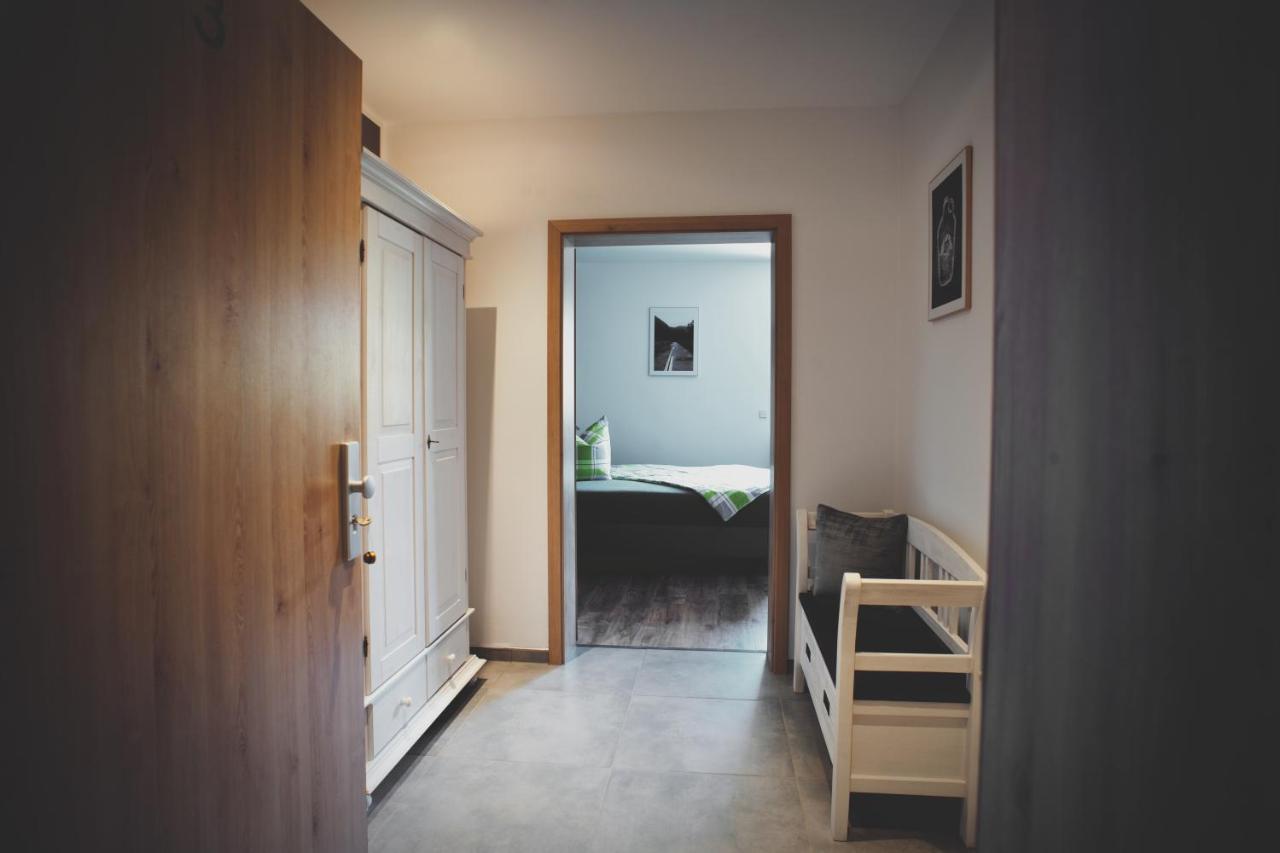 Uebernacht Erfurt Hotel Buitenkant foto